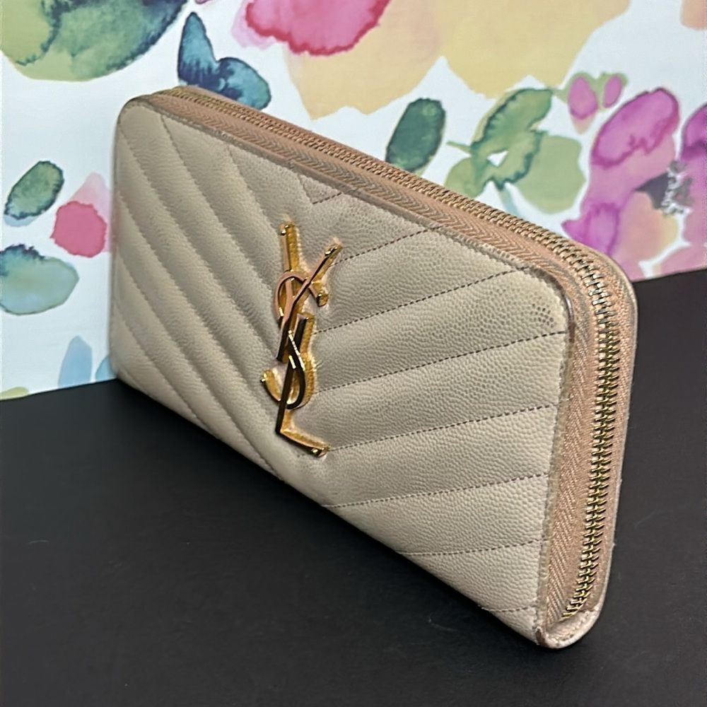 💯Authentic YSL Full Zipped Long Wallet🍀 - Picture 8 of 17